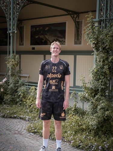 Laursen Anton Hog